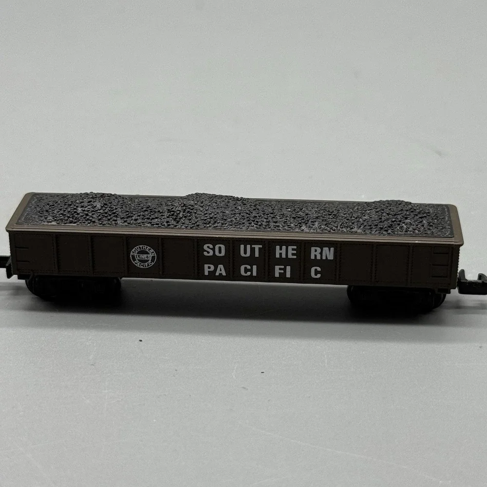 Life-Like Southern Pacific Coal Hopper Car #422 N Scale Model Train Brown